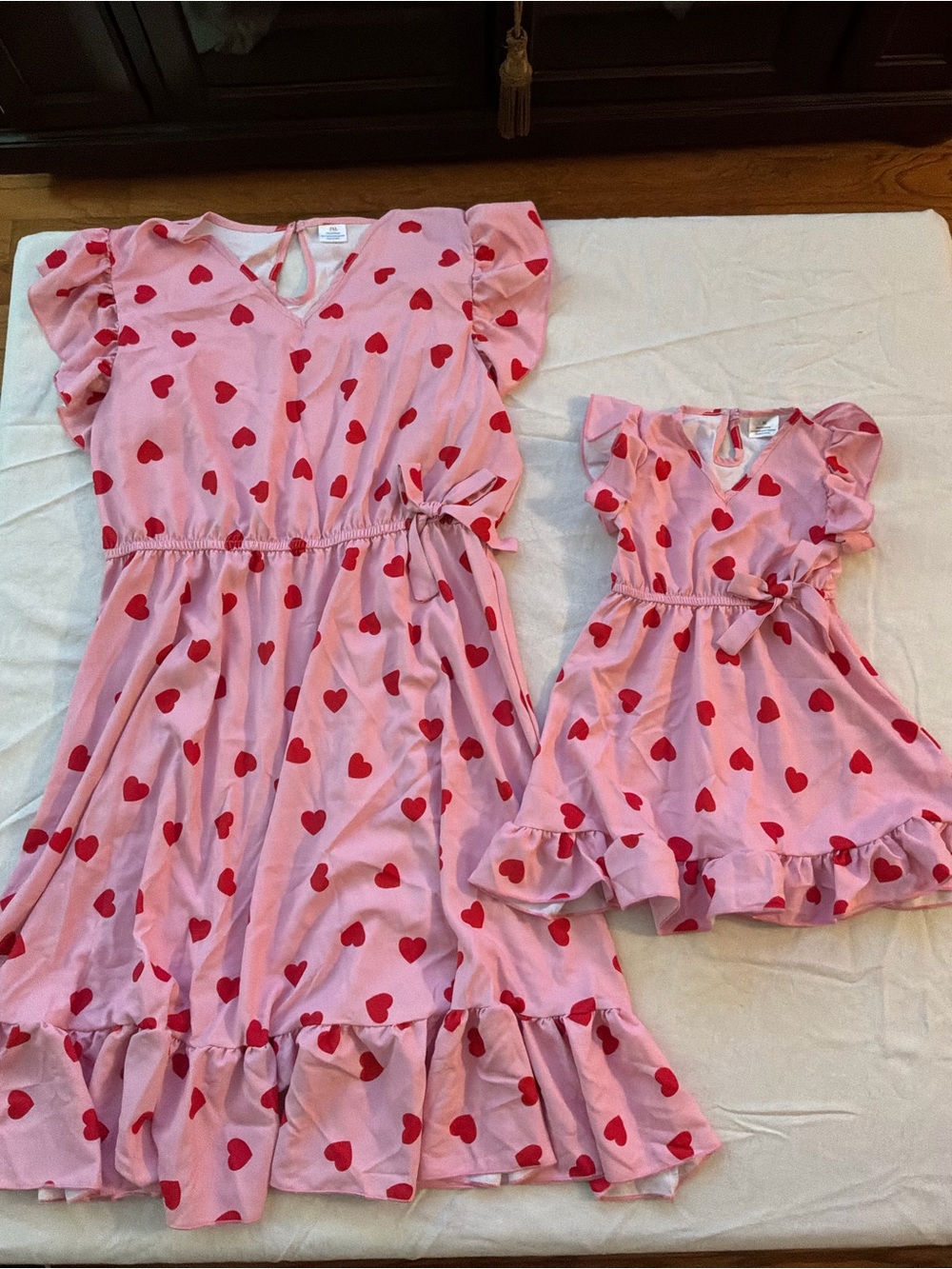 ***** Pink Heart Print Matching Dresses (Mom & Mini) b5 *****